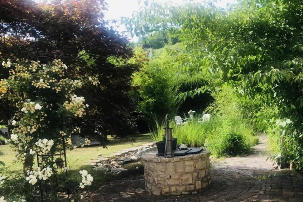 Modernes Ferienhaus Sauerblick Langsur Bagian luar foto
